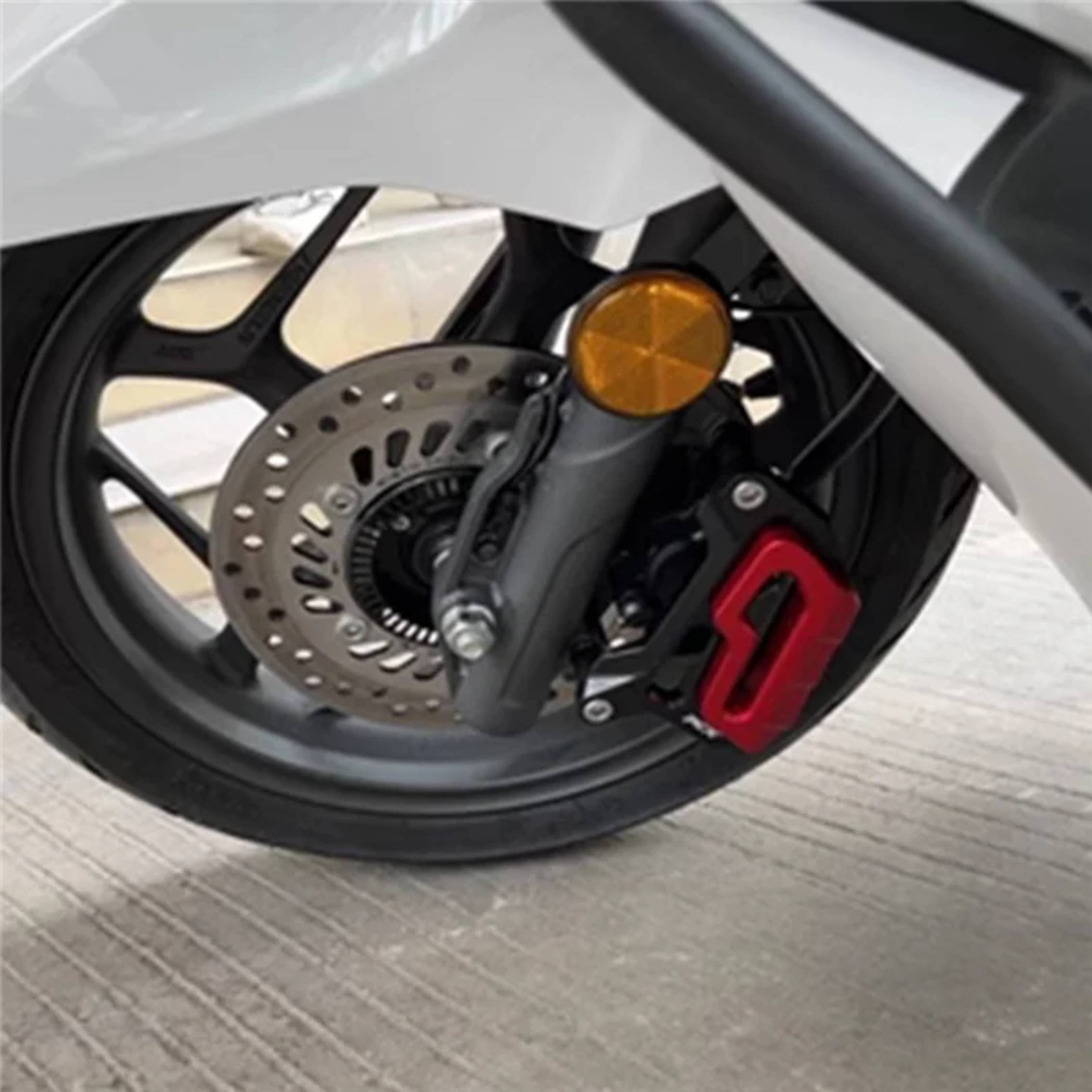 غطاء مضخة الفرامل وواقي الفرام - مراجعة Brake Disc Motorcycle وسعره